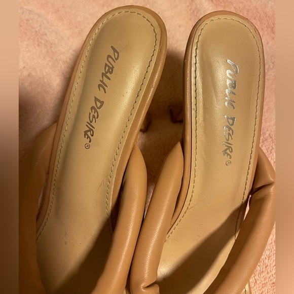 Slippers heels nude color size9 - Picture 4 of 4